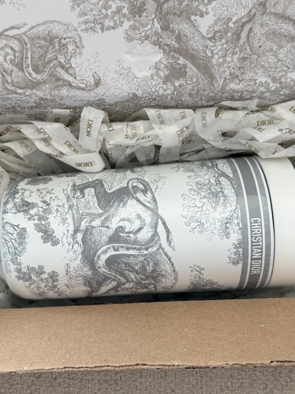 New Dior “Toile De Jouy” tumbler - Picture 8 of 8